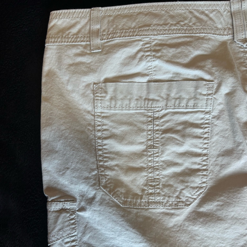 Eddie Bauer cargo shorts size 18 - Picture 10 of 10